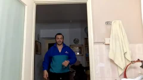 Marcellobausola  s k i -p e online show from 01/06/25, 09:54