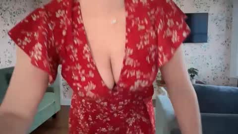 Snapshot of mauve_apple chatting on 03/02/26, 10:16 Apple online show from 03/02/26, 10:16