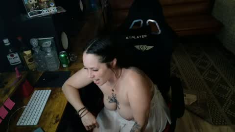 Snapshot of mavismable chatting on 07/24/26, 04:10 mavismable online show from 07/24/26, 04:10