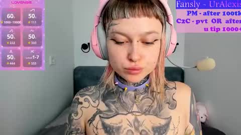 Snapshot of max69alexa chatting on 11/10/25, 05:28 Ur sweet heart online show from 11/10/25, 05:28