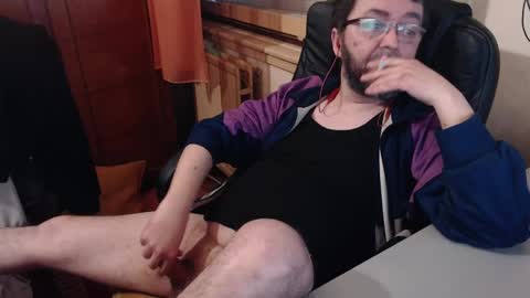 Max online show from 12/31/24, 07:10