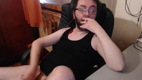 Max online show from 01/11/25, 07:49