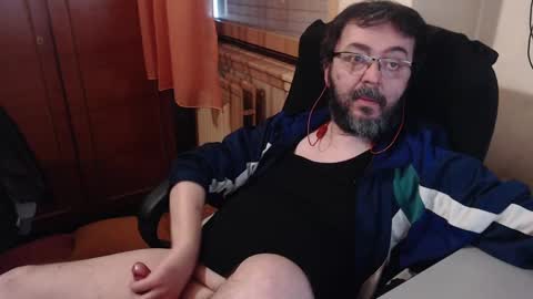 Max online show from 02/16/25, 07:48