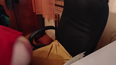 Max online show from 01/10/26, 07:21