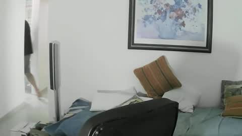 max_2017 online show from 01/17/25, 05:41