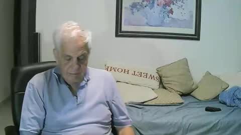 max_2017 online show from 10/30/25, 03:52