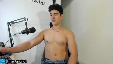 Max... online show from 07/02/26, 03:23