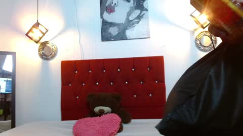 Max  Ashley online show from 01/08/25, 06:52