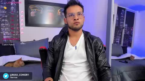 Snapshot of max_conor_ chatting on 02/03/25, 02:25 Max Conor online show from 02/03/25, 02:25