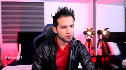 Snapshot of max_conor_ chatting on 03/06/25, 11:14 Max Conor online show from 03/06/25, 11:14