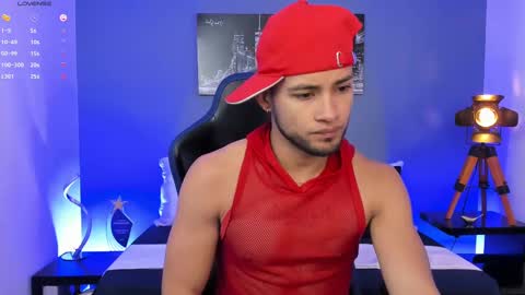 Snapshot of max_conor_ chatting on 10/07/25, 02:03 Max Conor online show from 10/07/25, 02:03