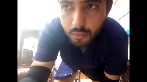max_crushal online show from 05/15/26, 10:00