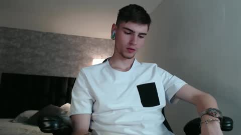 max_denver05 online show from 09/09/25, 06:07