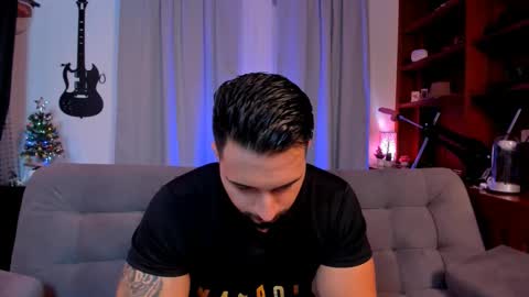 max D. online show from 12/08/24, 10:36