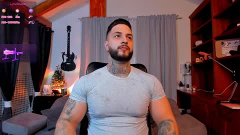 max D. online show from 01/11/25, 12:01