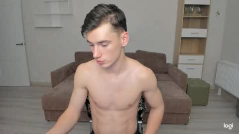 Snapshot of max_foks_ chatting on 02/16/26, 05:31 max_foks_ online show from 02/16/26, 05:31