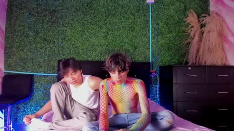 Snapshot of max_gold01 chatting on 04/01/26, 03:42 Max online show from 04/01/26, 03:42