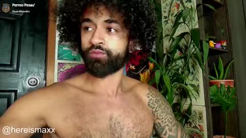 Max Follow me IGX hereismaxx online show from 01/01/25, 03:23