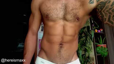 Max Follow me IGX hereismaxx online show from 01/01/25, 06:59