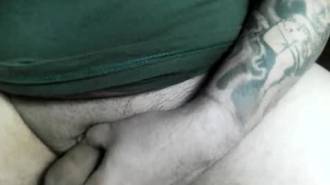 Snapshot of max_gv chatting on 05/25/26, 01:55 max_gv online show from 05/25/26, 01:55