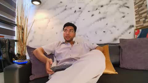 Max Hornye online show from 02/16/26, 06:59