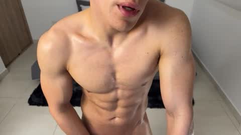 Snapshot of max_lancaster chatting on 03/17/26, 03:15 Max Lancaster online show from 03/17/26, 03:15