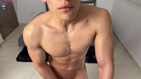 Snapshot of max_lancaster chatting on 04/11/26, 03:05 Max Lancaster online show from 04/11/26, 03:05