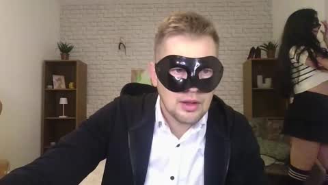 Max  Aliya online show from 09/25/25, 07:23