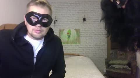 Max  Aliya online show from 09/29/25, 07:35