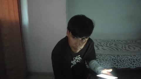 Max online show from 02/05/26, 10:36