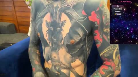 Snapshot of max_reaves chatting on 12/18/24, 06:21 online show from 12/18/24, 06:21