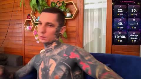 Snapshot of max_reaves chatting on 12/31/24, 01:57 online show from 12/31/24, 01:57