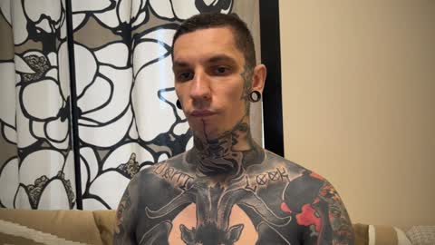 Snapshot of max_reaves chatting on 01/24/25, 10:32 online show from 01/24/25, 10:32