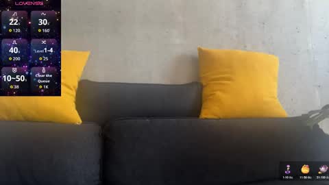 Snapshot of max_reaves chatting on 11/01/25, 05:42 online show from 11/01/25, 05:42