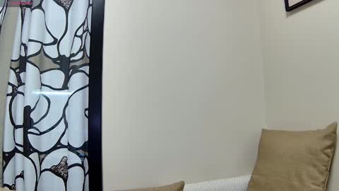    online show from 03/26/26, 06:08