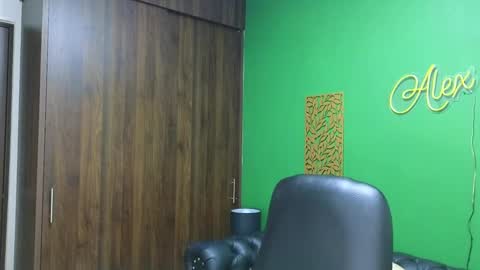 Max Taylor online show from 12/02/24, 10:56