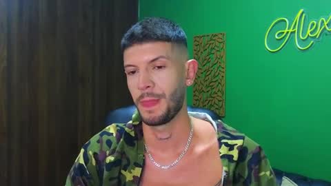 Max Taylor online show from 12/31/24, 01:04