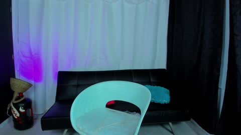 MAX     online show from 01/20/25, 09:43