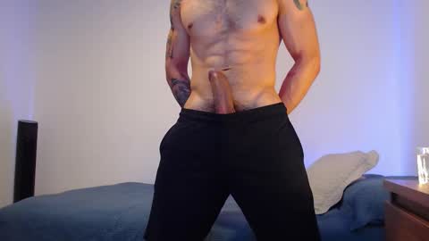 max_xl_ online show from 11/27/25, 01:18