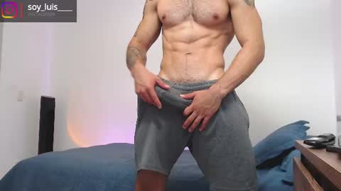 Snapshot of max_xl_ chatting on 07/04/26, 11:33 max_xl_ online show from 07/04/26, 11:33