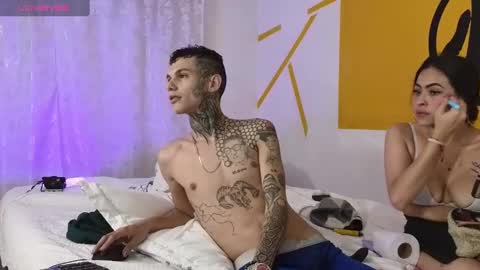 Snapshot of maxandalyn_ chatting on 01/18/25, 08:19 Max Dalyn online show from 01/18/25, 08:19