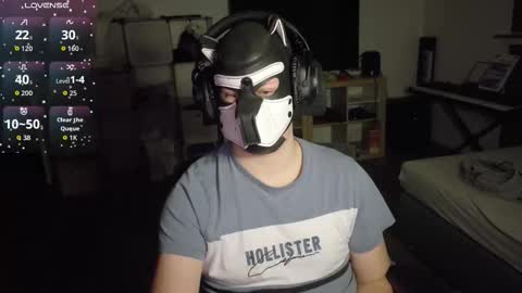 maxboner94 online show from 11/15/25, 01:58