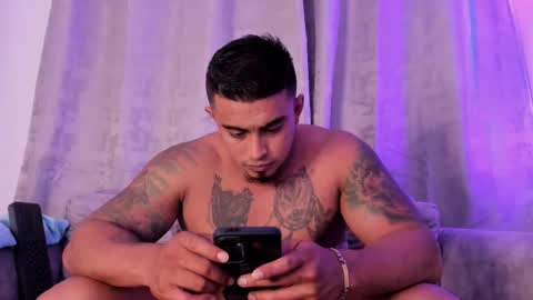 Snapshot of maxcarther chatting on 02/16/25, 06:43 Maxcarther online show from 02/16/25, 06:43