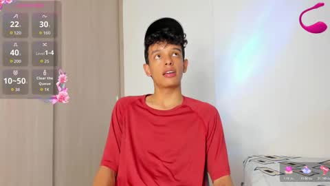 Snapshot of maxfrost1 chatting on 02/24/26, 11:03 Max online show from 02/24/26, 11:03