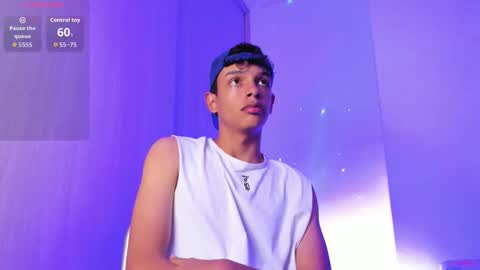 Max  online show from 03/25/26, 01:44