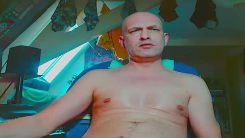 maxhardcore77 online show from 04/14/26, 06:30