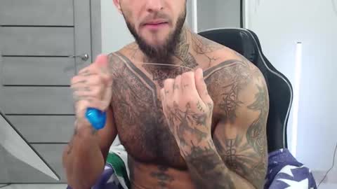 Snapshot of maxi_foxxx chatting on 09/18/25, 06:59 Maximus Fox online show from 09/18/25, 06:59