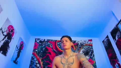 Maxi online show from 03/15/26, 01:00