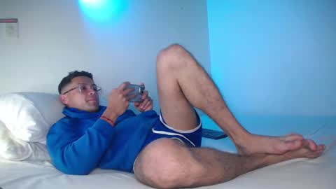 MAXI      online show from 02/18/25, 06:04