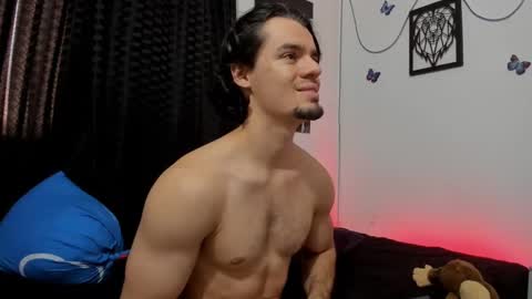 Snapshot of maxi_styles chatting on 01/24/25, 09:47 Alex online show from 01/24/25, 09:47